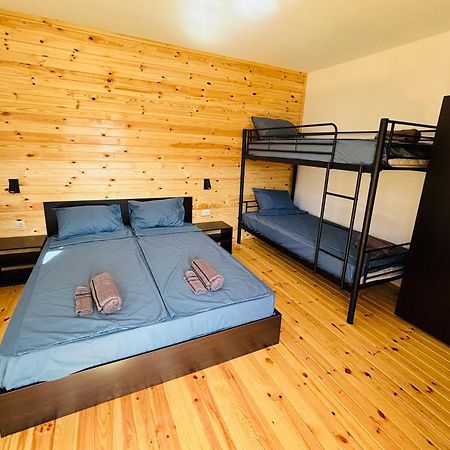 Cozyhut Бунгало Под Наем チェルノモレツ エクステリア 写真