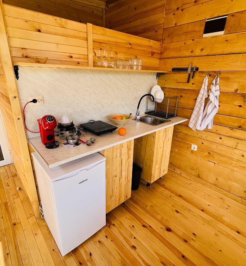 Cozyhut Бунгало Под Наем チェルノモレツ エクステリア 写真